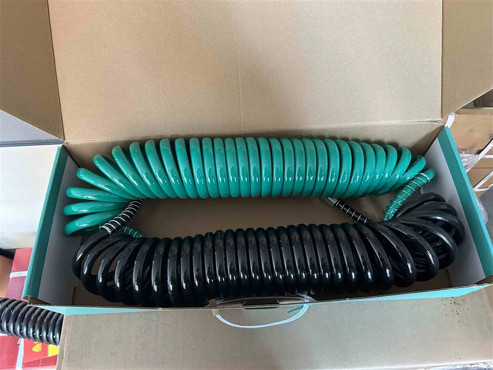 Špirálová trubica HOWO Air Path 169000360140